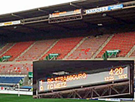 panneau écran bandeau journal multiligne lumineux led del diode extérieur intérieur score stade sport résultat